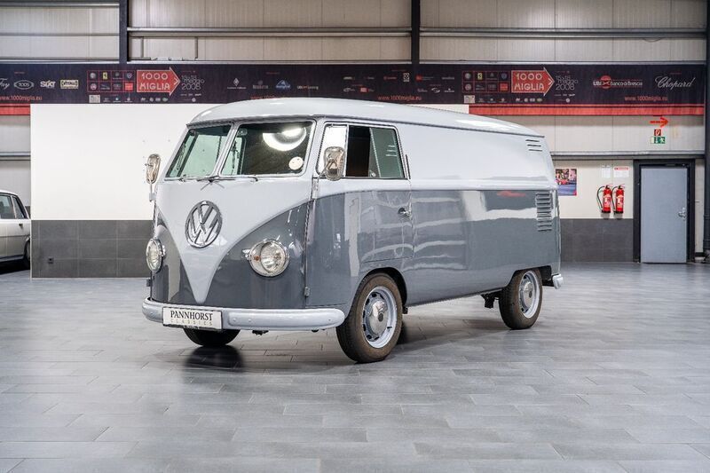 Grau Gebraucht 1956 VW T1 Van | 59.500 € - Bild 1/4