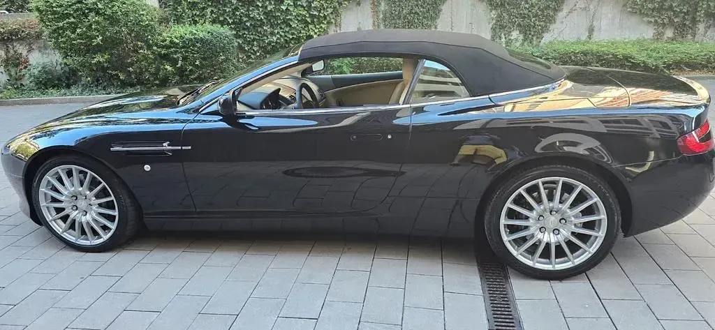 Gebraucht Aston Martin DB9 476 PS (350 kW) 2009 Schwarz Cabrio