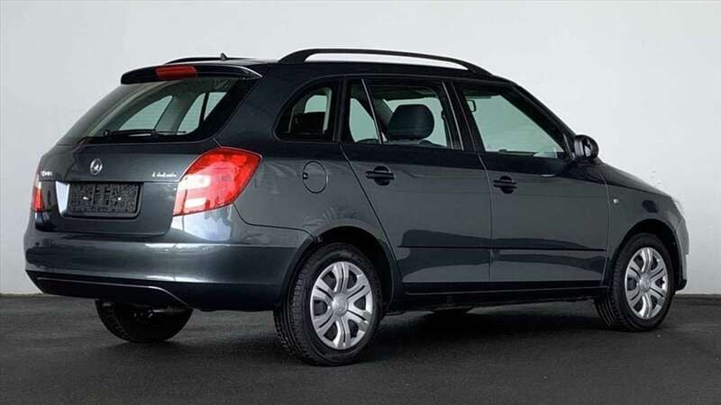 Gebraucht Skoda Fabia 86 PS (63 kW) 2014 Grau / quarzgrau / metallic Kleinwagen