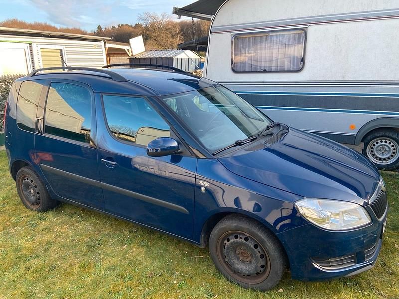 Gebraucht Skoda Roomster 85 PS (62 kW) 2011 Blau Van / Kleinbus