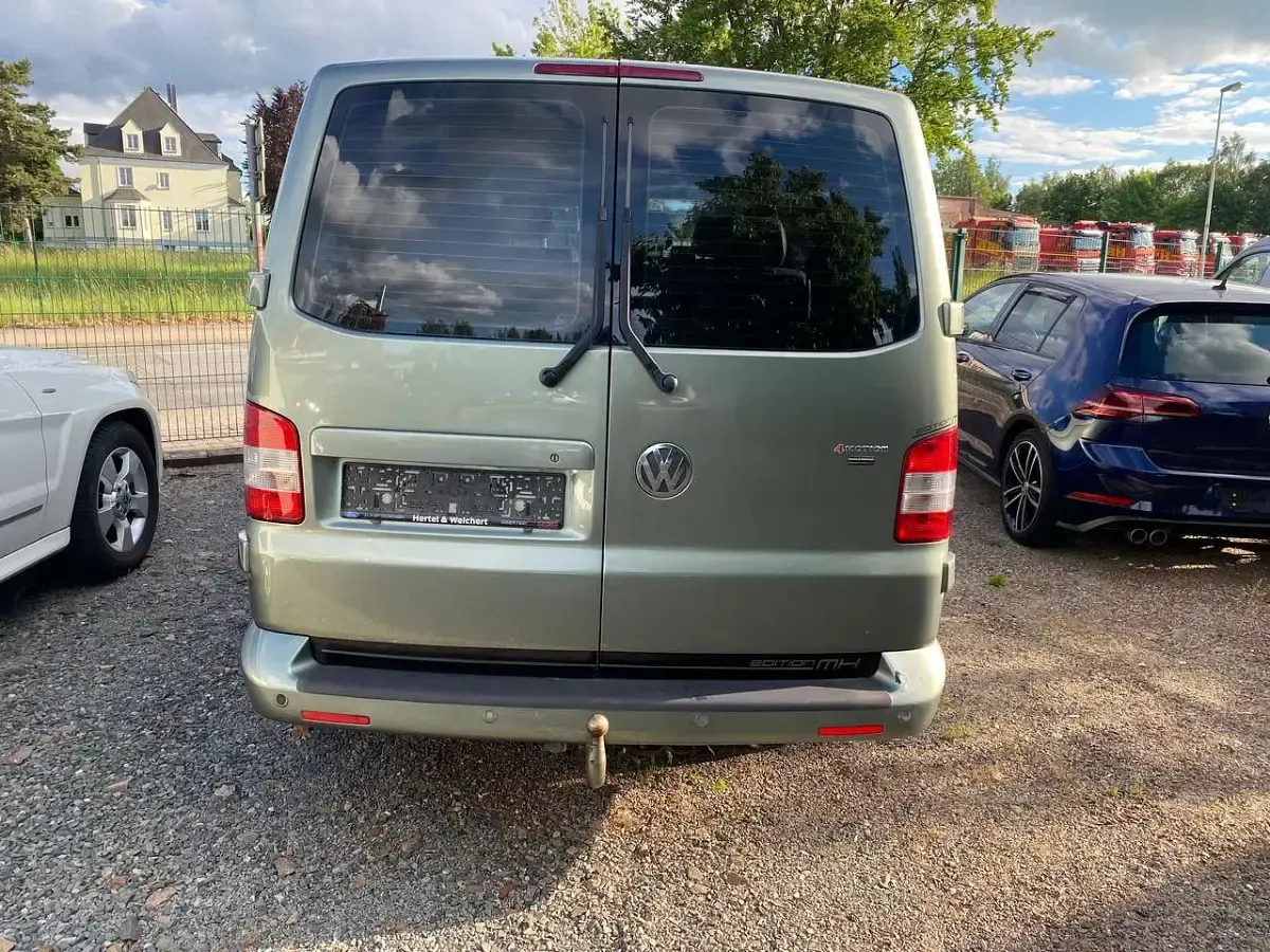 Gebraucht VW T5 131 PS (96 kW) 2004 Frescogrün metallic Van