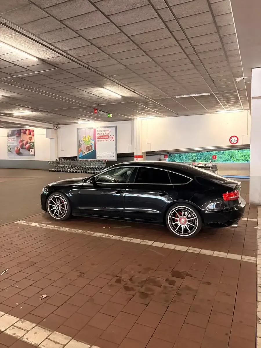 Gebraucht Audi A5 Sportback 210 PS (154 kW) 2009 Schwarz Kleinwagen