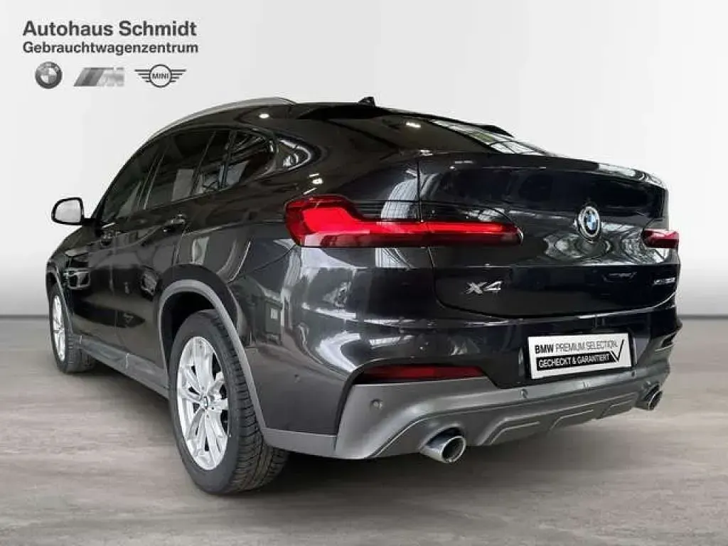 Gebraucht BMW X4 Sport Line 286 PS (210 kW) 2021 Sophistograu brillanteffekt SUV