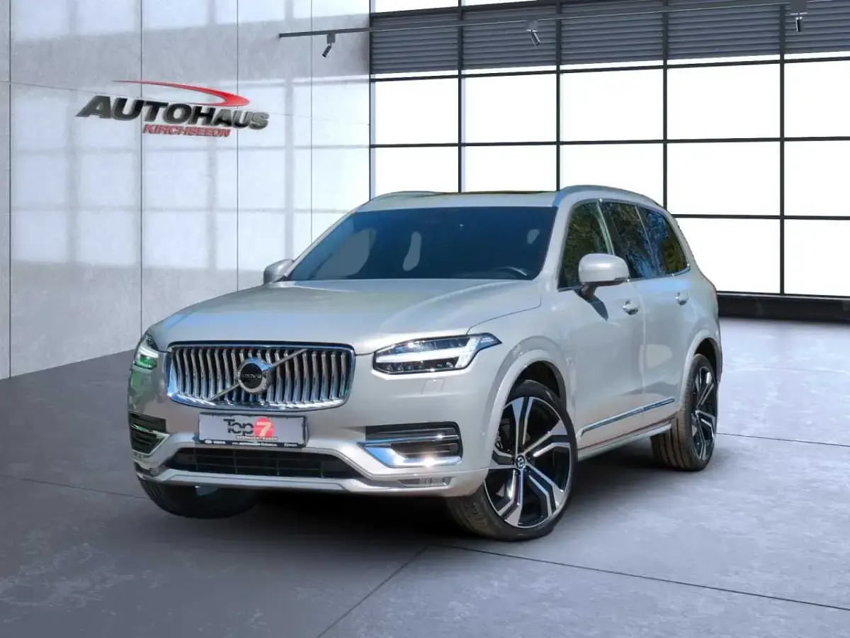 Gebraucht Volvo XC90 173 PS (127 kW) 2023 SUV