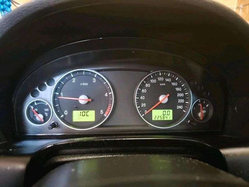 Gebraucht Ford Mondeo 155 PS (114 kW) 2007 Schwarz Kombi