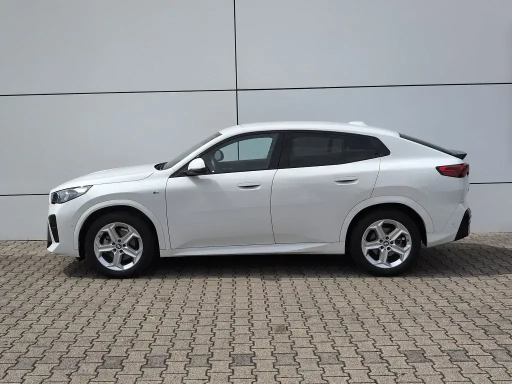 Gebraucht BMW X2 M Sport 170 PS (125 kW) 2025 Weiss SUV