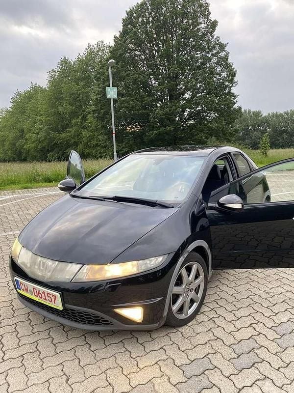 Silber Gebraucht 2007 Honda Civic Sport Limousine | 1.690 € (Superpreis) - Bild 1/4