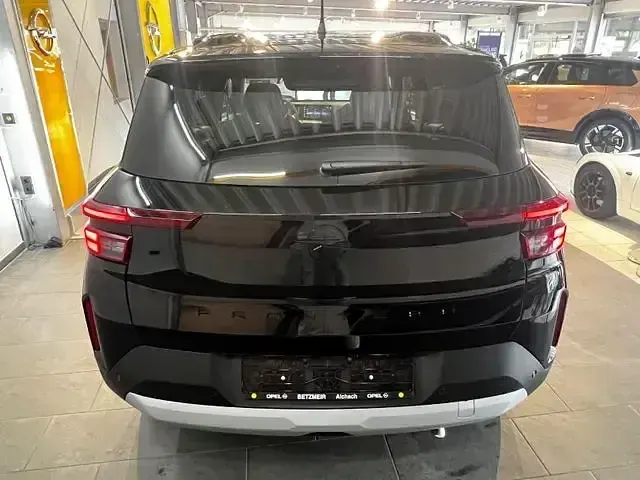 Gebraucht Opel Frontera 145 PS (106 kW) 2025 Schwarz SUV