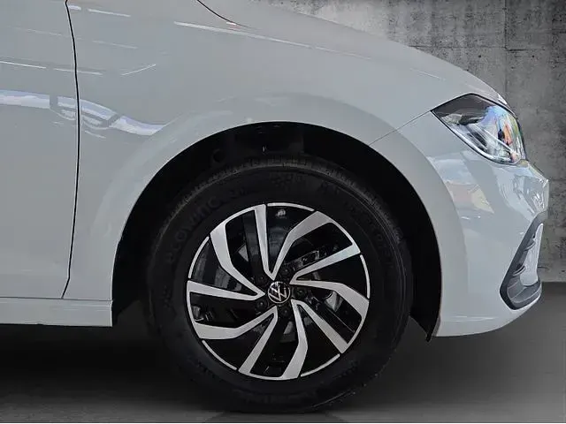 Neu VW Polo Life 95 PS (69 kW) 2026 Weiß Kleinwagen