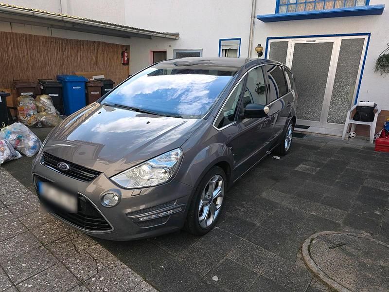 Gebraucht Ford S-MAX S 165 PS (121 kW) 2012 Van / Kleinbus