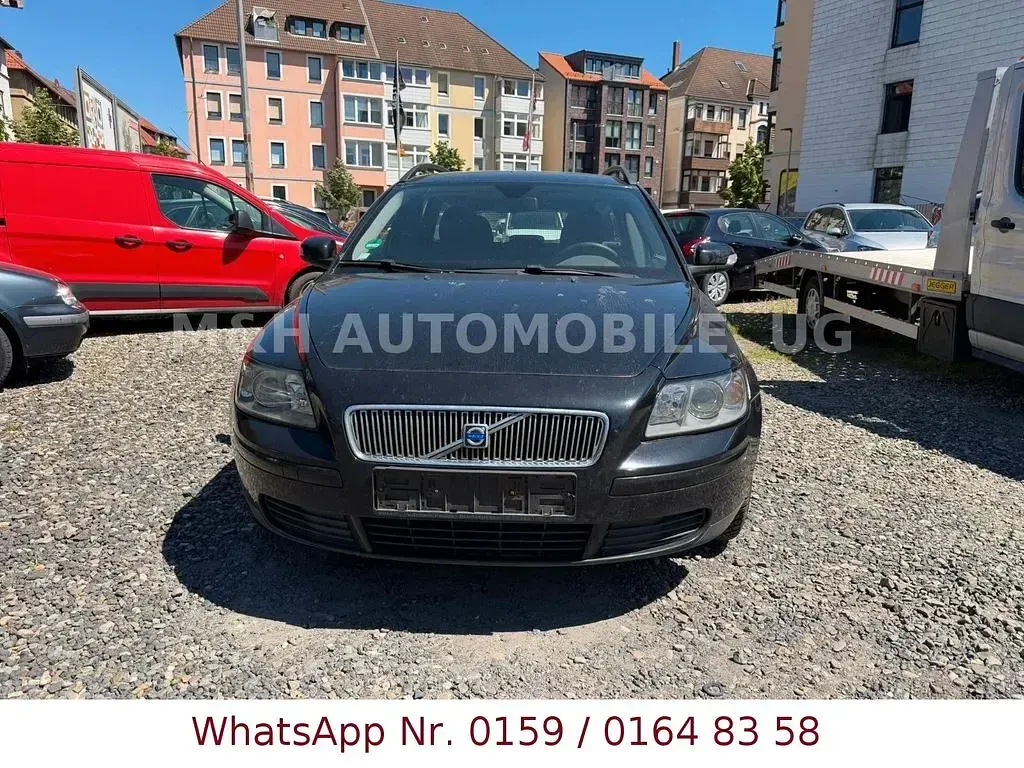 Gebraucht Volvo V50 Kinetic 109 PS (80 kW) 2007 Schwarz Kombi
