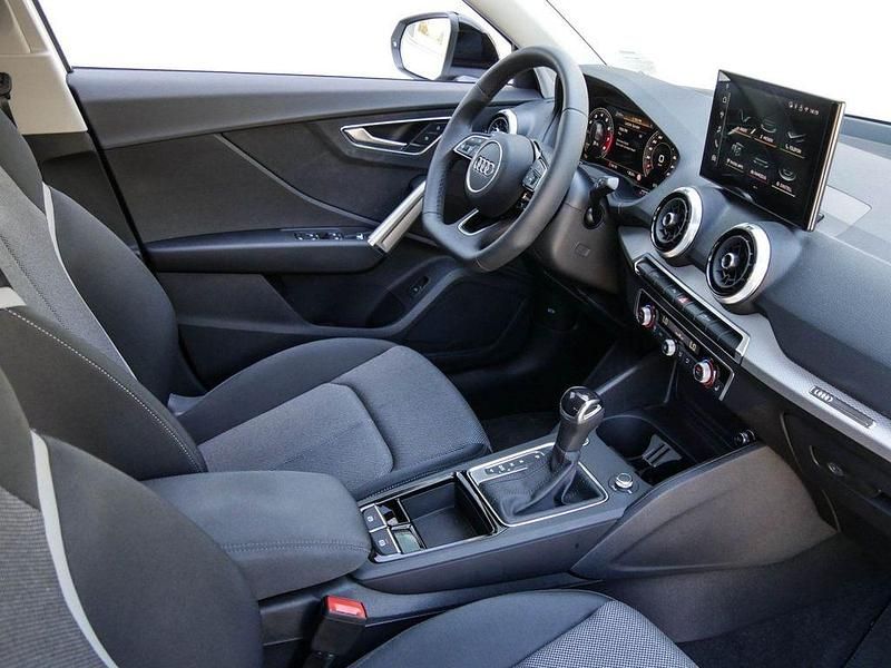 Gebraucht Audi Q2 Advanced Plus 150 PS (110 kW) 2025 Arkonaweiß SUV