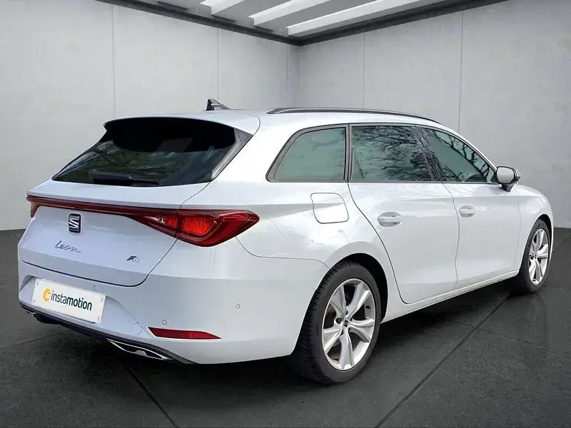 Usata Seat Leon 150 CV (110 kW) 2025 Bianco Station wagon