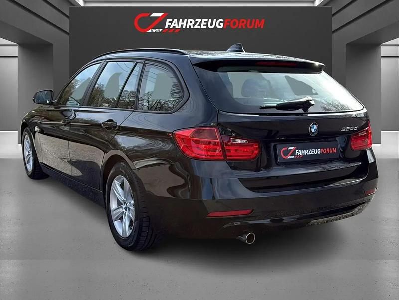 Gebraucht BMW 320 Comfort Edition 184 PS (135 kW) 2014 Schwarz Kombi