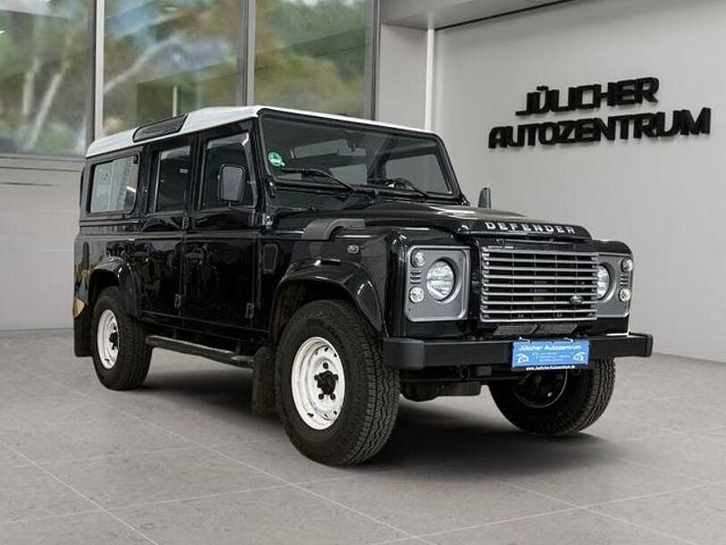Schwarz Gebraucht 2015 Land Rover Defender SE Kombi | 41.990 € (Superpreis) - Bild 1/4