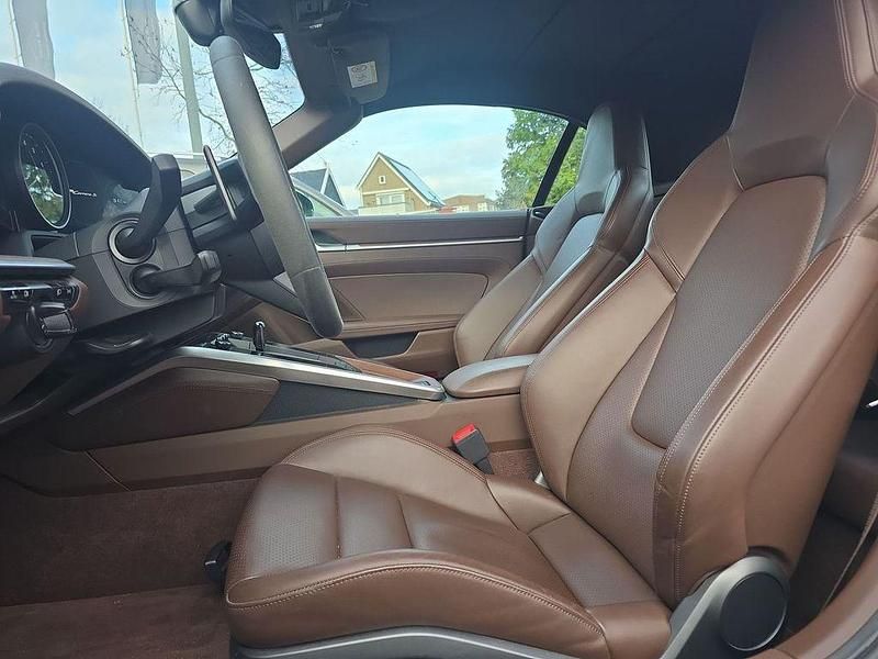 Gebraucht Porsche 911 Carrera S Cabriolet 451 PS (331 kW) 2020 Grün Cabrio