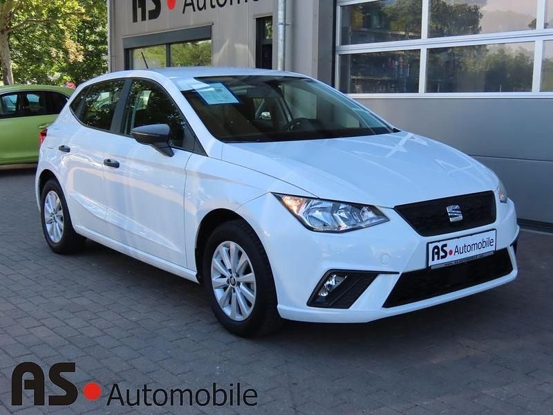 Weiß Gebraucht 2021 Seat Ibiza Limousine | 8.990 € (Superpreis) - Bild 1/4