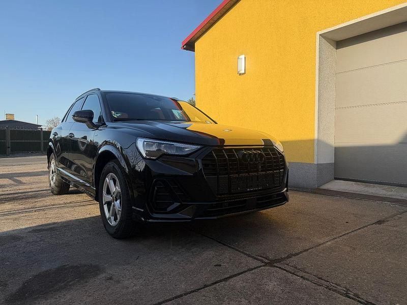 Gebraucht Audi Q3 S-Line 150 PS (110 kW) 2022 Schwarz SUV