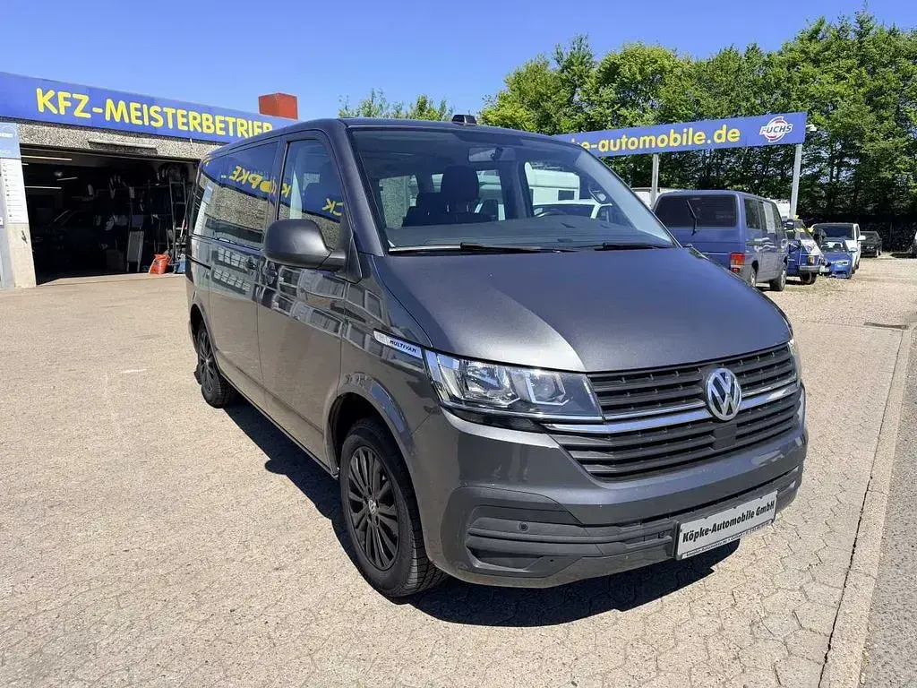 Używany VW T6.1 110 KM (80 kW) 2021 Szary Van