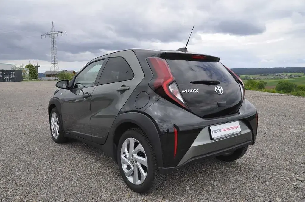 Gebraucht Toyota Aygo X Pulse 72 PS (52 kW) 2022 Grün SUV