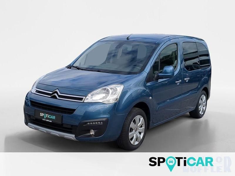 Blau Gebraucht 2017 Citroën Berlingo PureTech Van / Kleinbus | 10.900 € (Fairer Preis) - Bild 1/4