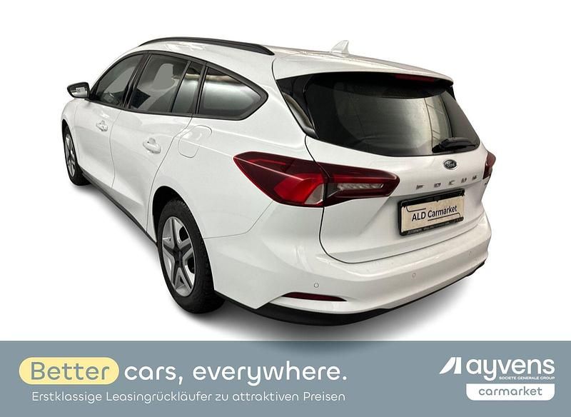 Gebraucht Ford Focus Cool & Connect 125 PS (91 kW) 2022 Weiß Kombi