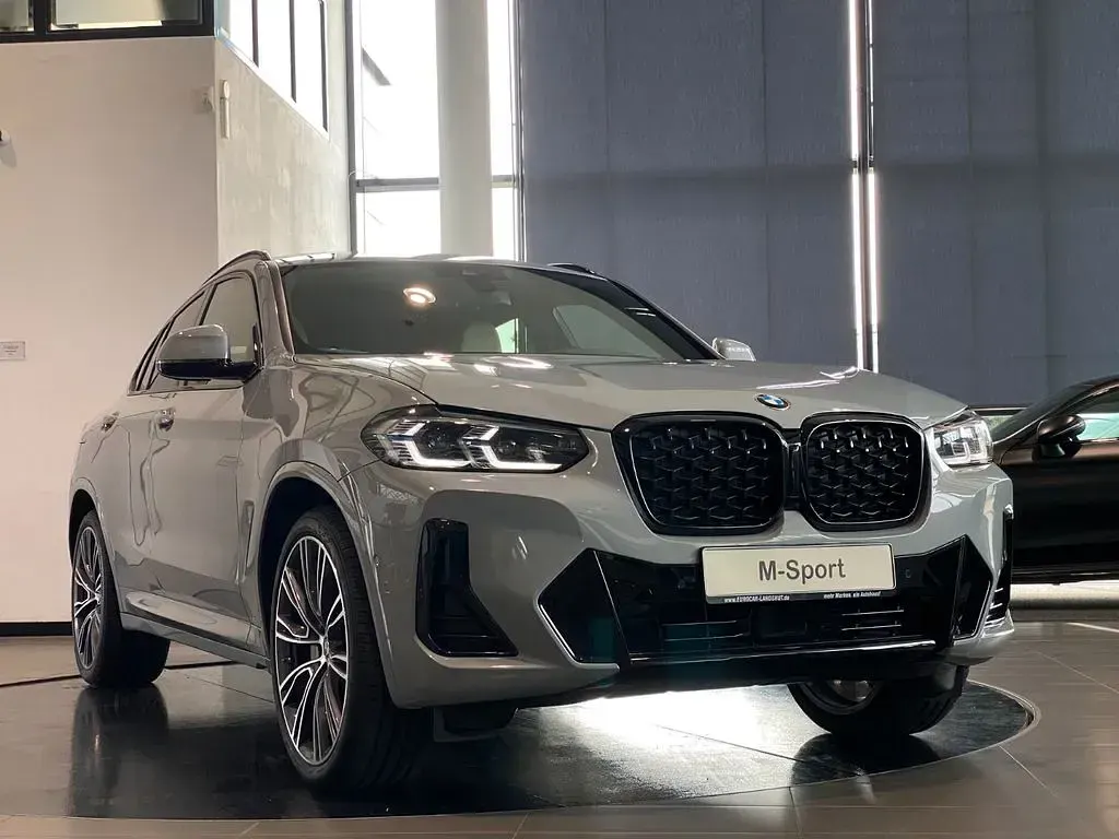 Gebraucht BMW X4 M Sport 245 PS (180 kW) 2023 Grau SUV