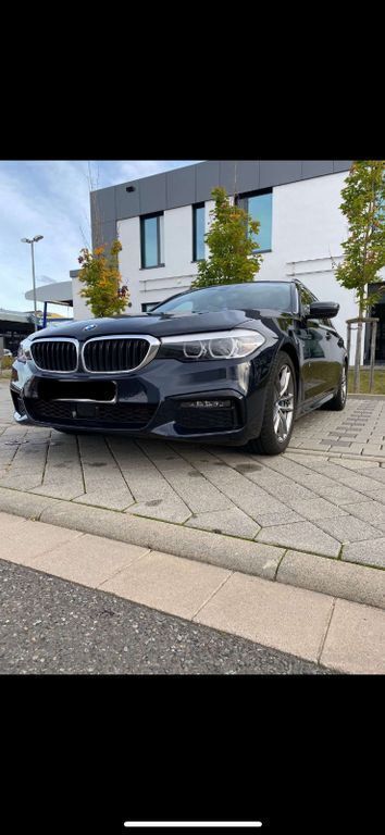 Schwarz Gebraucht 2018 BMW 530 M Sport Kombi | 24.950 € (Guter Preis) - Bild 1/4