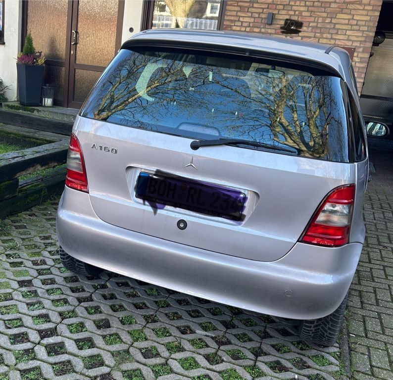 Silber Gebraucht 1999 Mercedes A160 Elegance Van / Kleinbus | 1.500 € (Guter Preis) - Bild 1/3