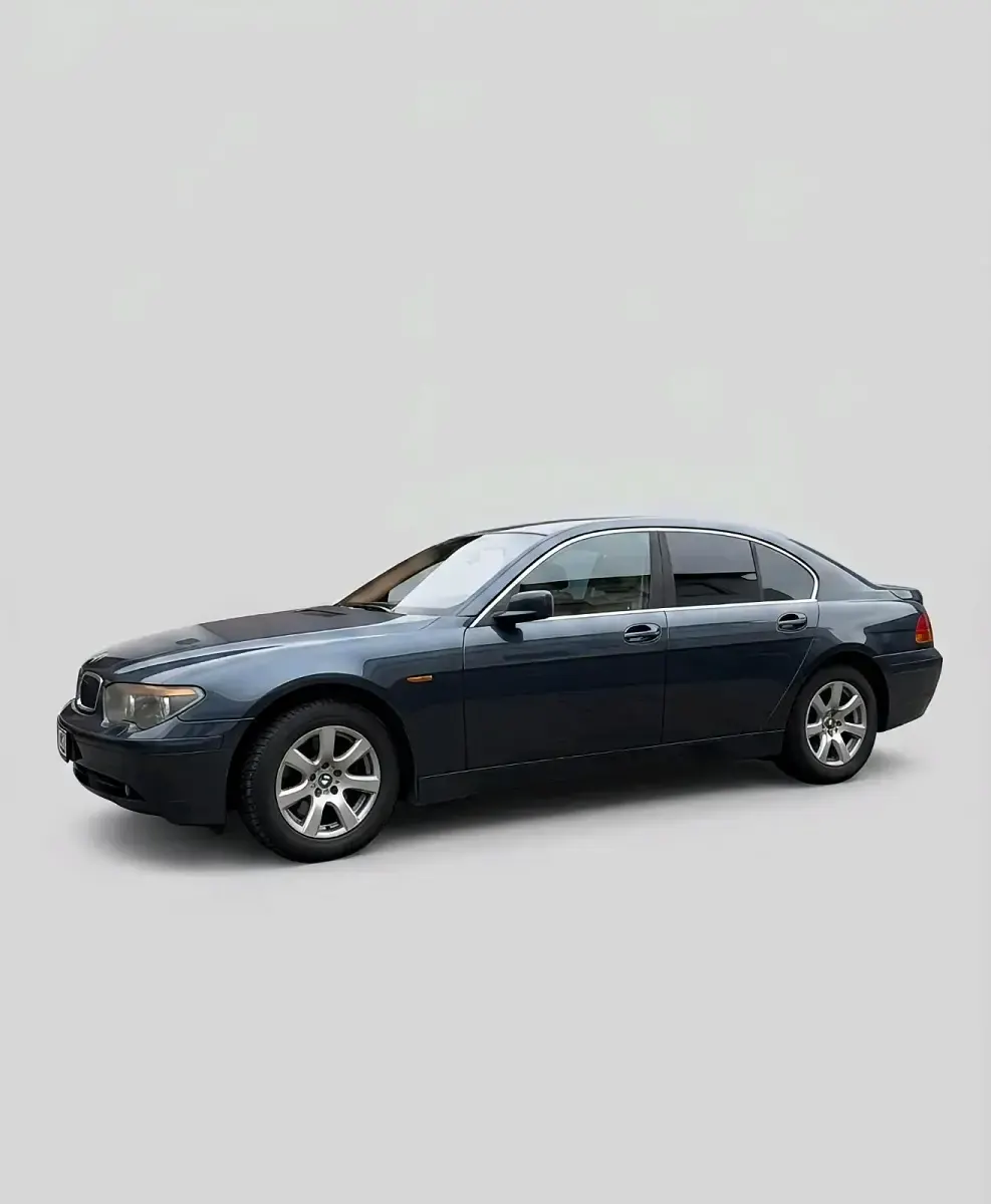 Gebraucht BMW 745 333 PS (244 kW) 2004 Blau Limousine