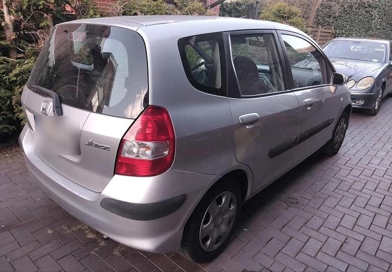 Gebraucht Honda Jazz 78 PS (57 kW) 2005 Silber Kleinwagen