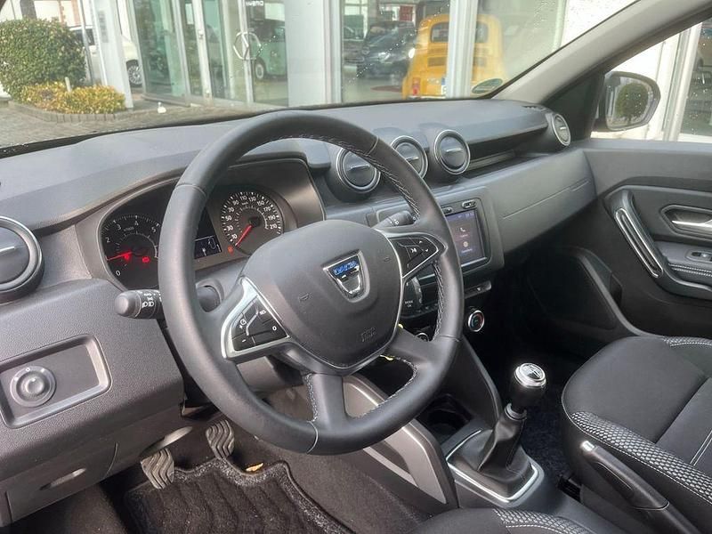 Gebraucht Dacia Duster Prestige 125 PS (91 kW) 2018 Grau SUV