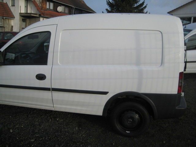 Gebraucht Opel Combo 75 PS (55 kW) 2007 Weiß Van / Kleinbus