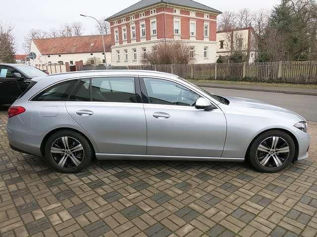 Gebraucht Mercedes C180 170 PS (125 kW) 2023 Grau Kombi