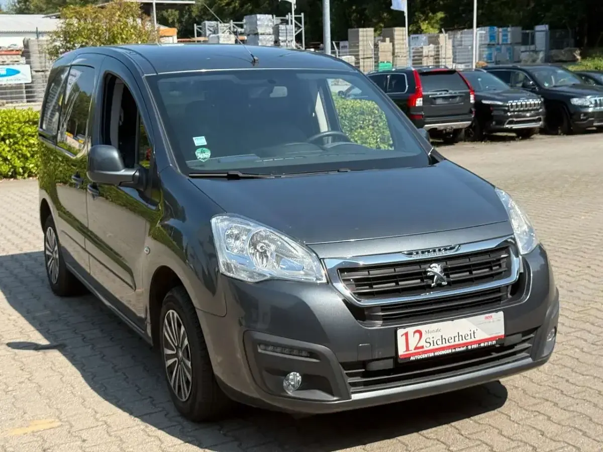 Occasion Peugeot Partner Comfort 90 ch (66 kW) 2016 Gris Monospace