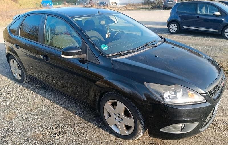 Gebraucht Ford Focus Trend 101 PS (74 kW) 2008 Schwarz Limousine