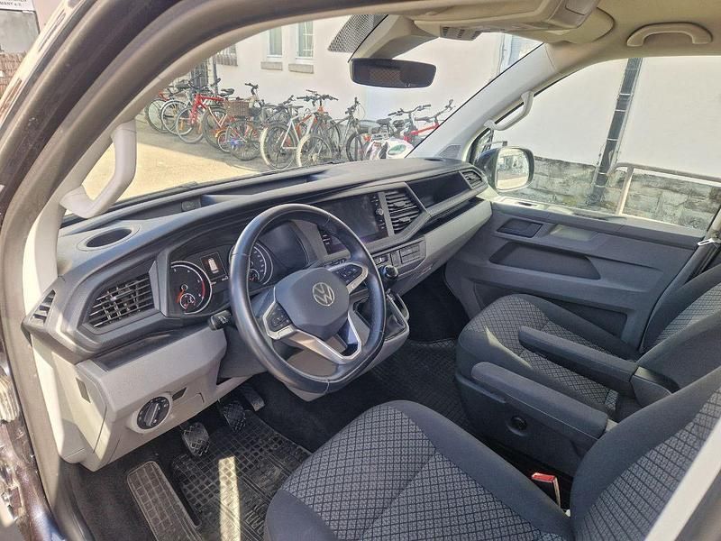 Gebraucht VW T6.1 150 PS (110 kW) 2022 Blau Van