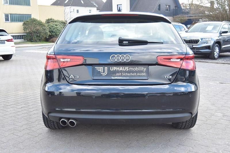 Gebraucht Audi A3 Comfort 150 PS (110 kW) 2014 Schwarz (mythosschwarz metallic) Limousine