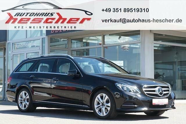 Gebraucht Mercedes E350 252 PS (185 kW) 2014 Obsidianschwarz  metalliclack (metallic) Kombi