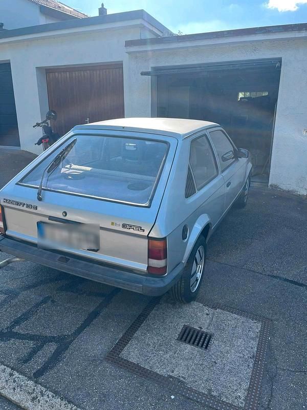 Silber Gebraucht 1984 Opel Kadett | 3.800 € - Bild 1/4