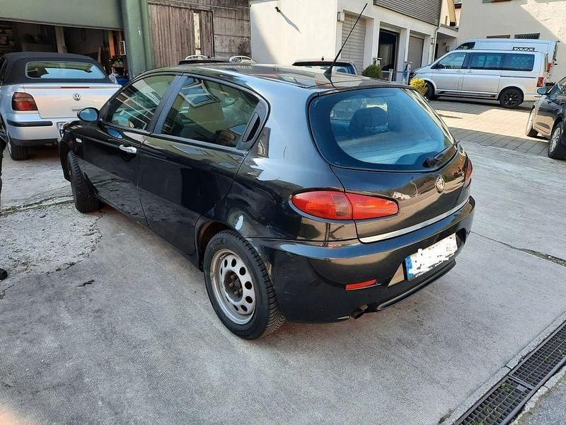 Gebraucht Alfa Romeo 147 Distinctive 116 PS (85 kW) 2005 Schwarz Kleinwagen