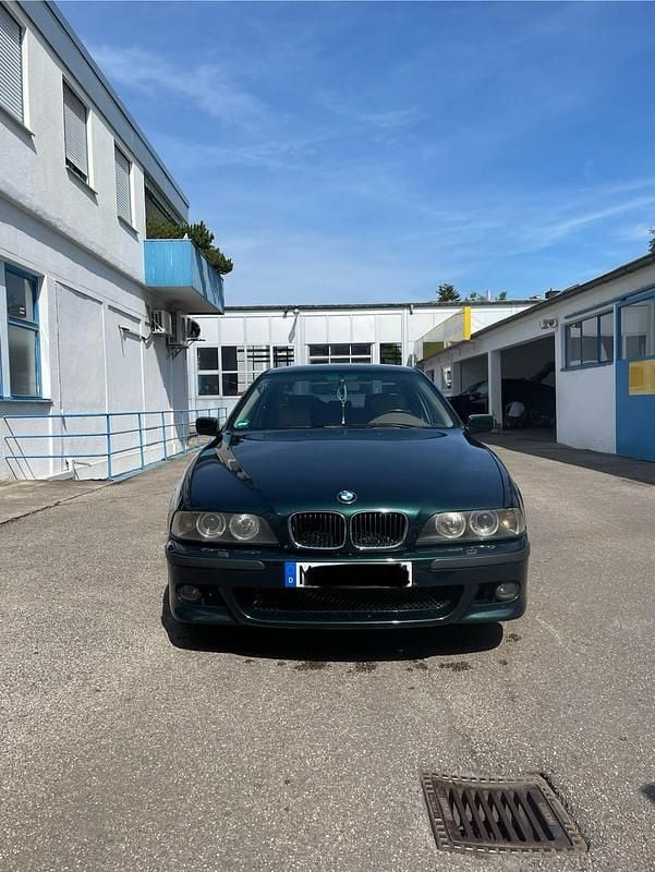 Grün Gebraucht 1998 BMW 528 Limousine | 4.500 € (Teuer) - Bild 1/4