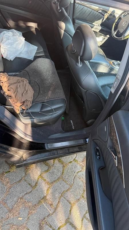 Gebraucht Mercedes E500 Avantgarde 306 PS (225 kW) 2004 Schwarz Kombi