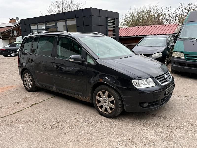 Gebraucht VW Touran 140 PS (102 kW) 2005 Schwarz Van / Kleinbus