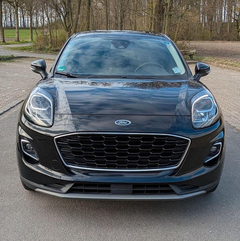 Gebraucht Ford Puma Titanium 125 PS (91 kW) 2020 Schwarz SUV