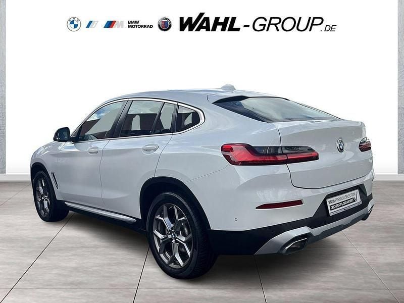 Gebraucht BMW X4 Sport Line 286 PS (210 kW) 2022 Weiß SUV