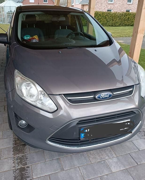 Gebraucht Ford C-MAX Titanium 150 PS (110 kW) 2012 Braun Van / Kleinbus