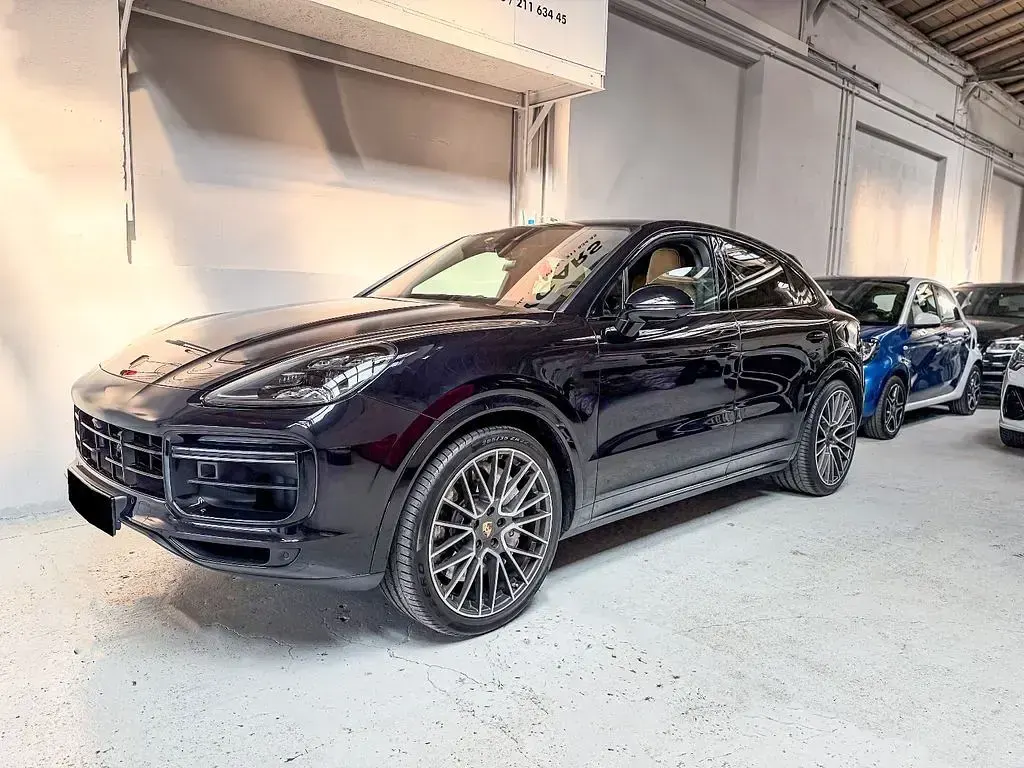Gebraucht Porsche Cayenne Turbo Coupe 549 PS (403 kW) 2019 Schwarz SUV