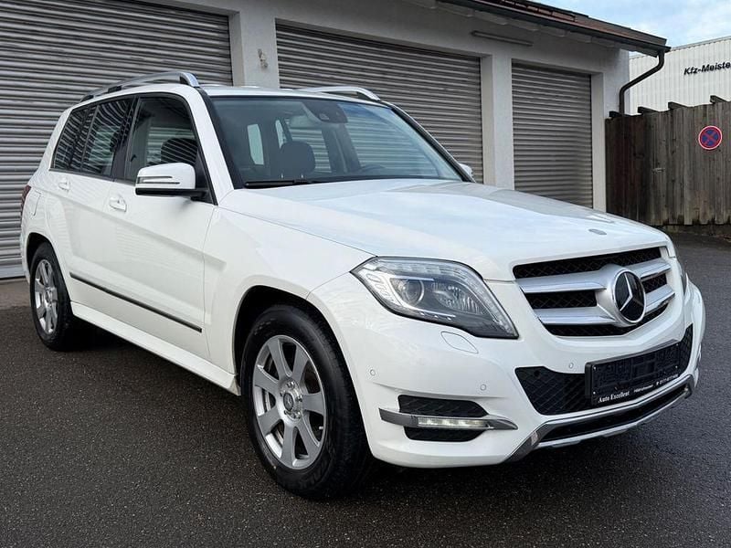 Gebraucht Mercedes GLK220 170 PS (125 kW) 2015 Polarweiss SUV