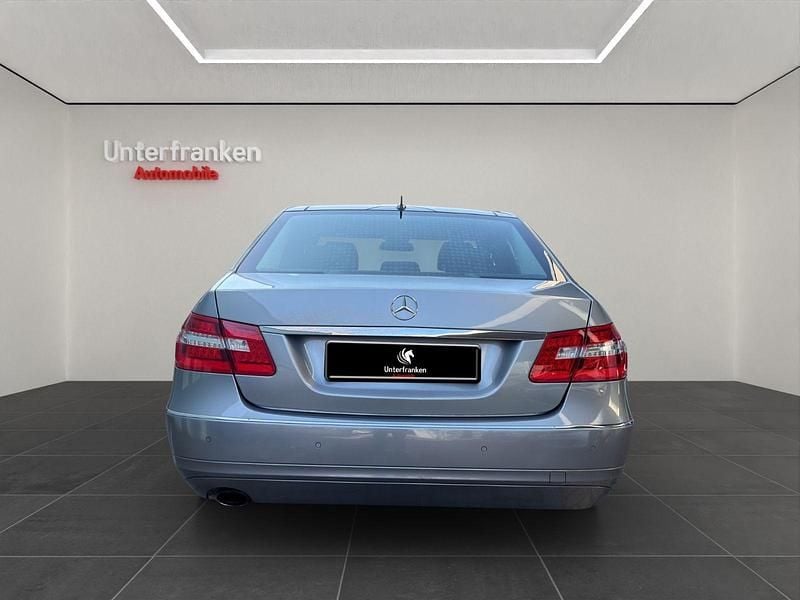 Usata Mercedes E250 Avantgarde 204 CV (150 kW) 2009 Argento Berlina